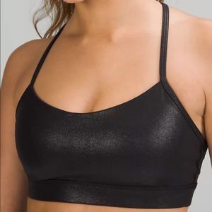 NWT Flow Y Nulu Bra Shine light support size 10